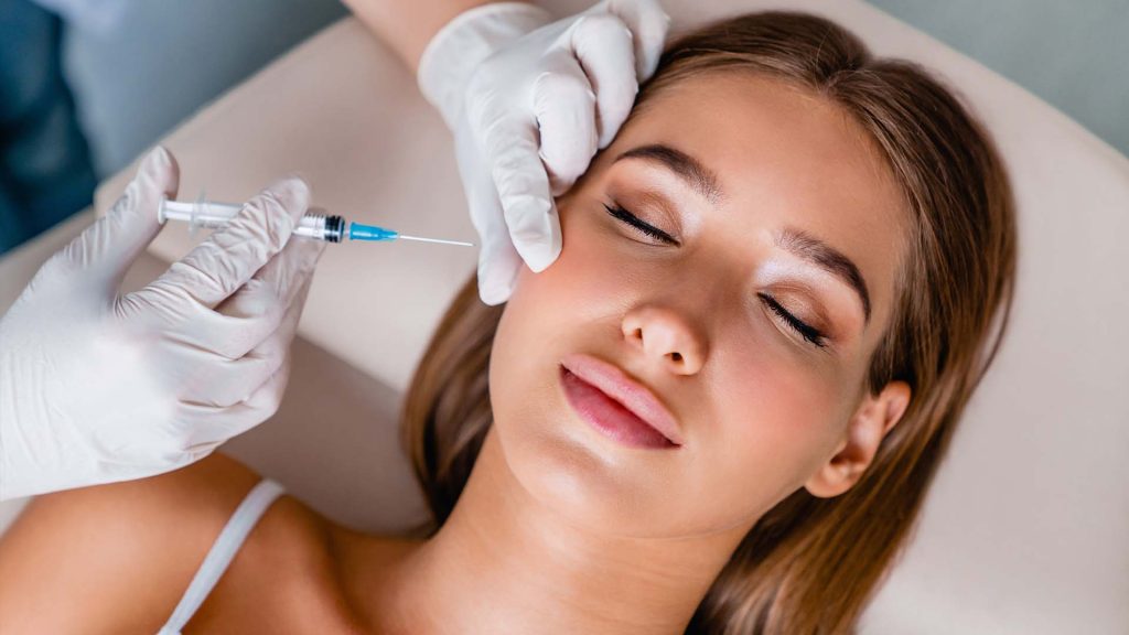 injecting the cheekbone
